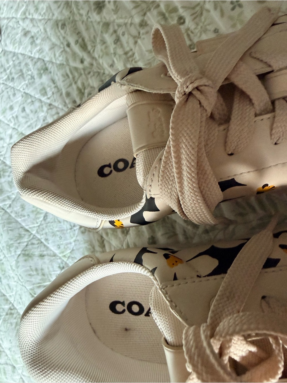 🌸 COACH Lowline Low Top Leather Sneakers (Dramatic Daisy Print) 🌸 - Picture 13 of 15
